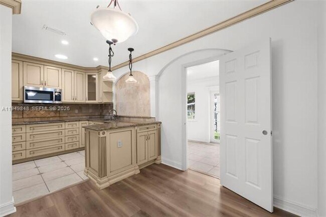 Foto del edificio - 3411 SW 27th St