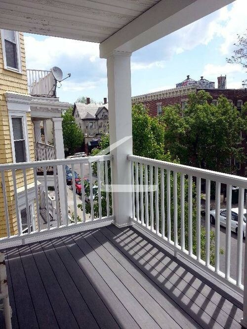 Building Photo - 9 Harvard Terrace
