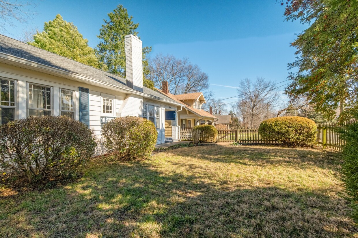 Primary Photo - 1508 Clayton Ave