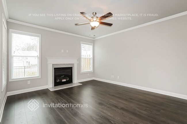Building Photo - 2812 Wild Santana Wy