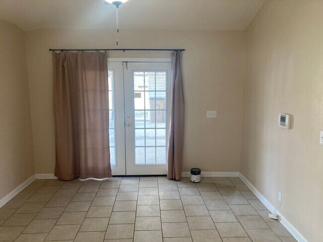 Building Photo - Crieve Hall 3 Bedroom Brick House, refinished hardwoods
