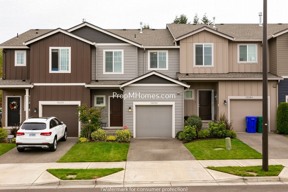 Primary Photo - 15252 SE Eckert Ln