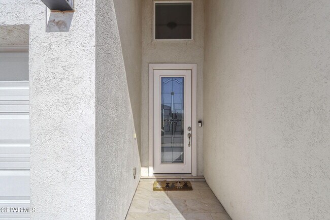 Foto del edificio - 2332 Tierra Delmonte Dr
