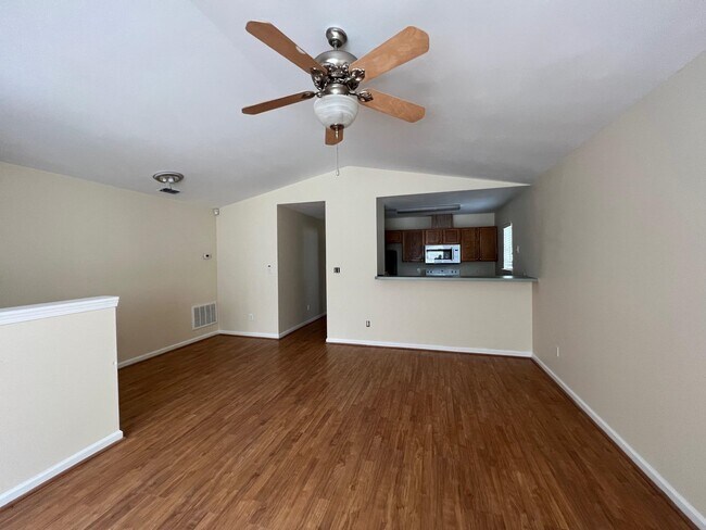 Building Photo - 4504 Wesley Dr