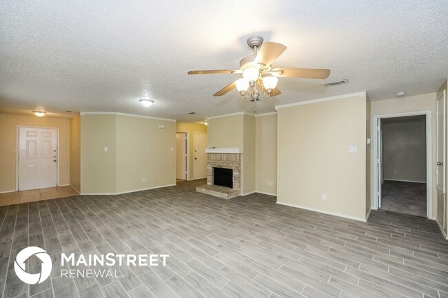 Building Photo - 5712 Ainsdale Dr