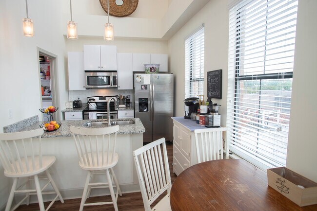 Foto del edificio - The Balcony Auburn