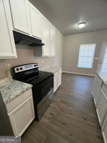 Foto del edificio - 7092 Brookview Way