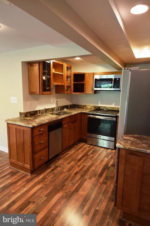 Building Photo - 1239 Noyes Dr