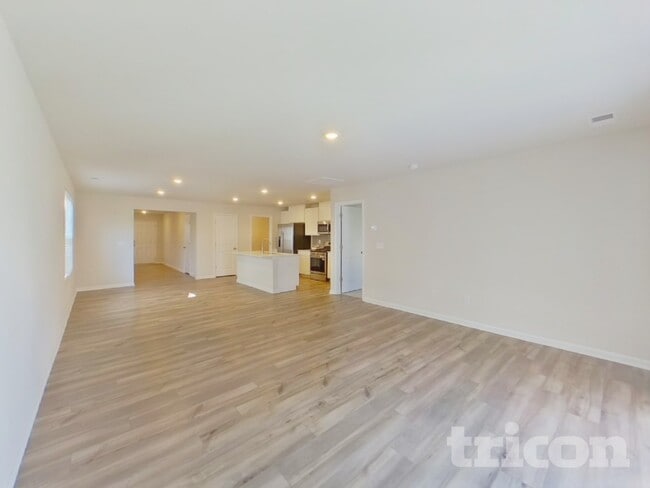 Building Photo - 4018 Rustling Grass Trl