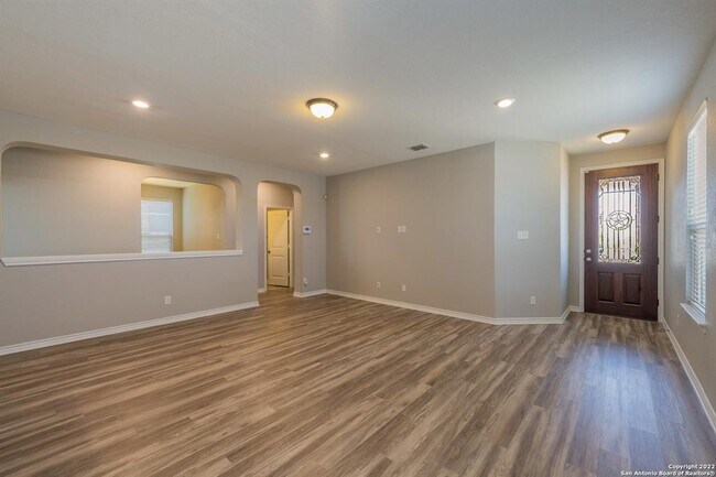 Foto del edificio - 3592 Vuitton-