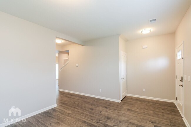 Foto del edificio - 2212 Pearwick Ct