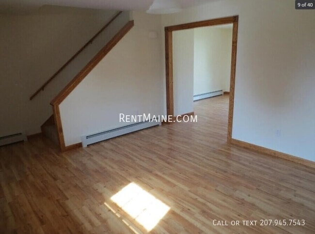 Foto del edificio - 208 Western Ave