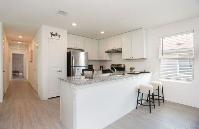 Building Photo - 9454 Tarbutton Trl