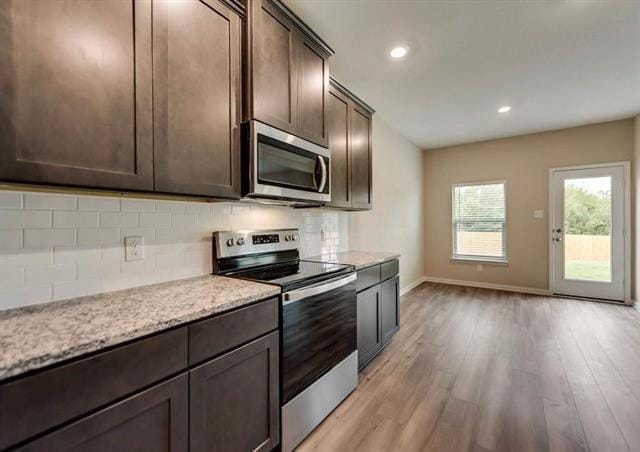 Building Photo - 312 Golden Sands Ln