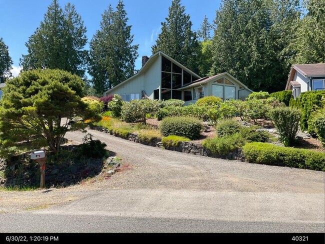 Foto del edificio - Port Ludlow view home available for short ...