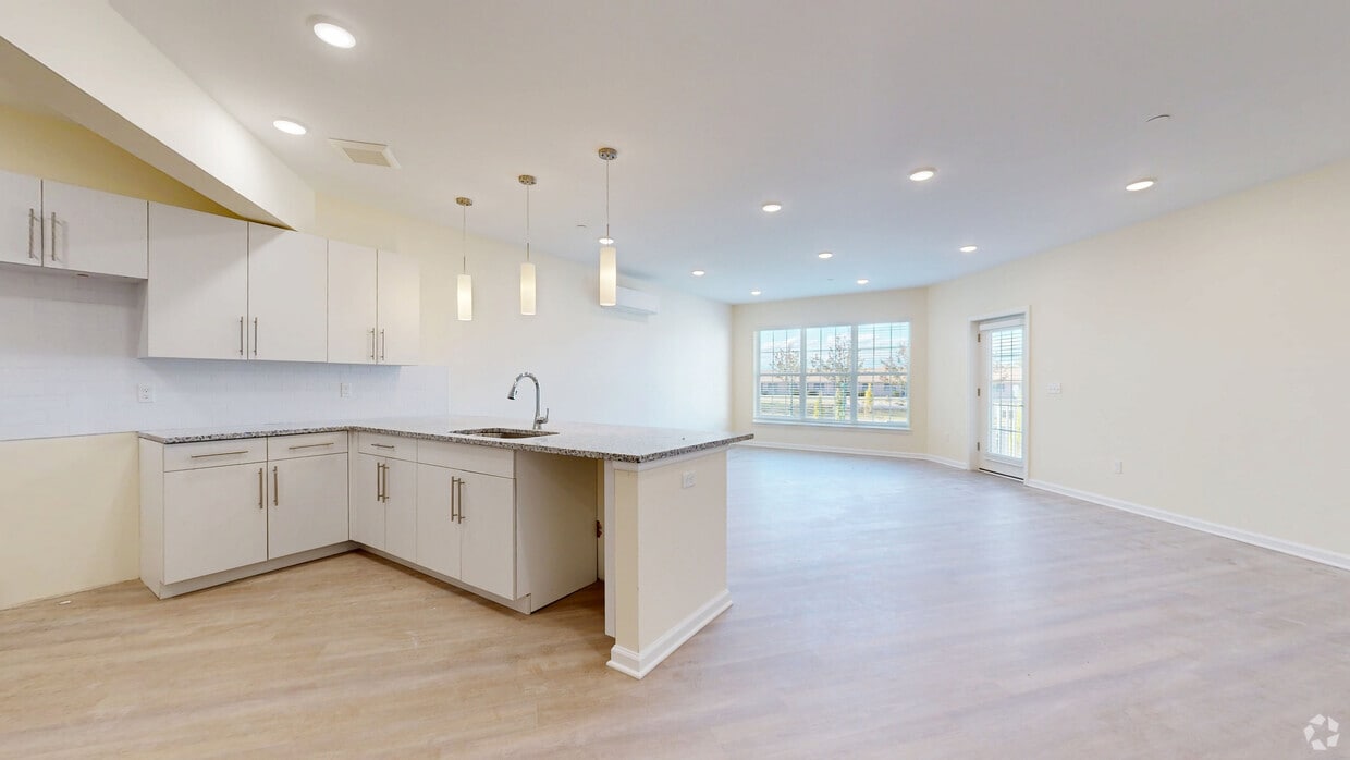 Photo - Summit Place Apartments