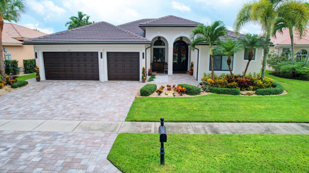 Foto principal - 11618 Manatee Bay Ln