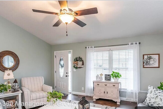 Building Photo - 3 br, 2 bath House - 125 Summer Ridge Rd