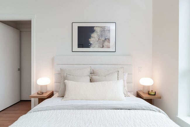 Building Photo - Arlo