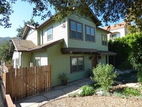 Building Photo - 3412 Montrose Ave