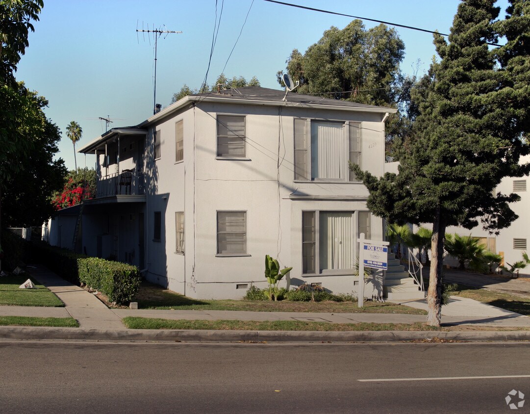 Building Photo - 4229 W Slauson Ave