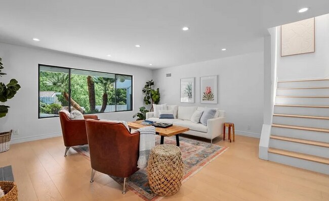 Foto del edificio - 4515 Sugarhill Dr