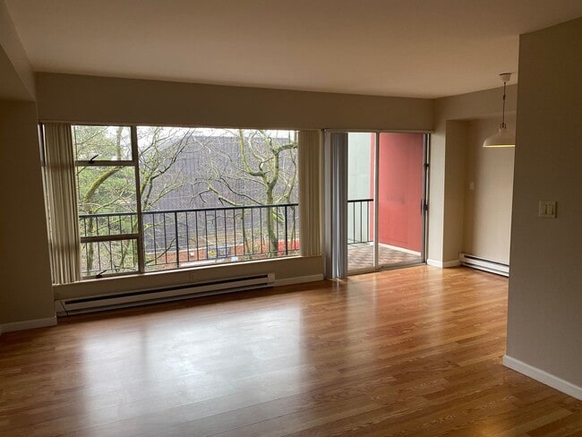 Interior Photo - 2020 Building