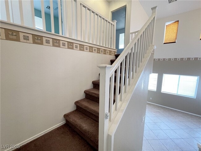 Foto del edificio - 990 Cantabria Heights Ave