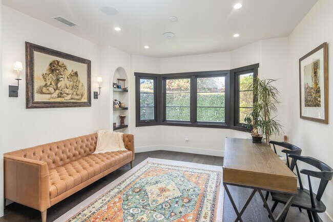 Foto del edificio - Prime Single Family Home