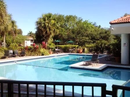Foto del edificio - 2445 SW 18th Ter