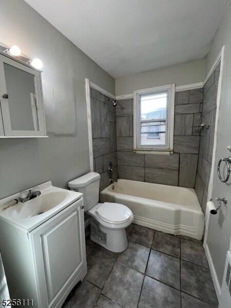 Primary Photo - 24 Chelsea Ave