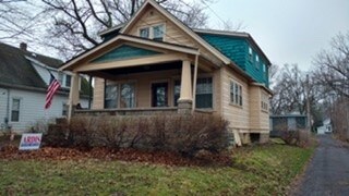 Primary Photo - 1407 N Machin Ave