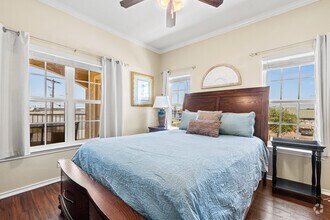 2BR, 2BA - 910SF - 1st Bedroom - Northwood Luxury Apartments
