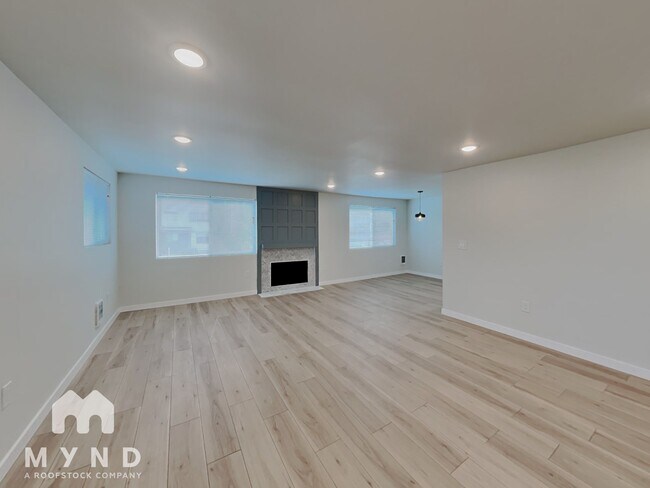 Foto del edificio - 4729 Delridge Wy SW