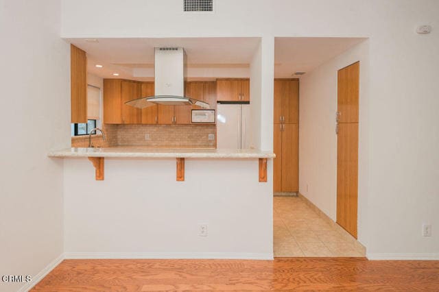 Building Photo - 515 S Madison Ave