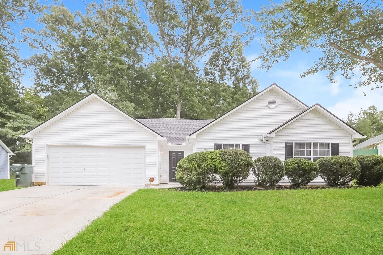 75 Wynfield Dr, Porterdale, GA 30016 House for Rent in Porterdale, GA