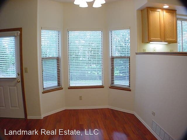Foto del edificio - 3 br, 3 bath House - 7935 Manston Drive