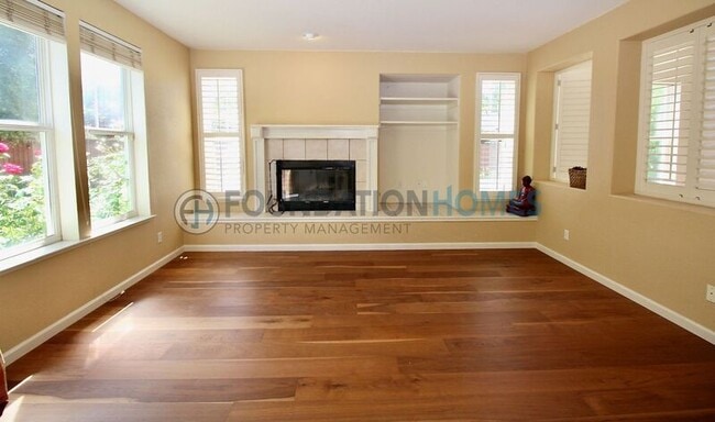 Foto del edificio - 115 Maybeck St