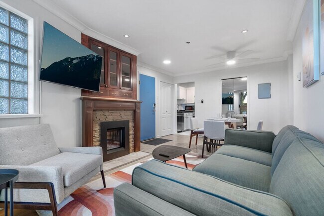Photo du bâtiment - 1126 W 11th Ave