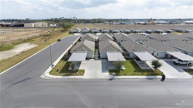 Building Photo - 2108 Stauffers St