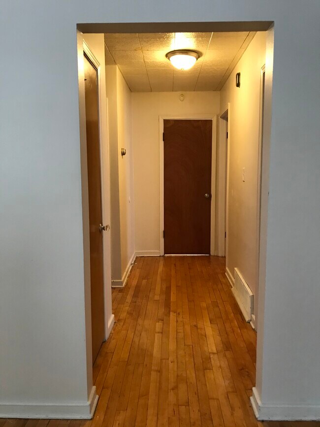 Foto del edificio - 5243 N 49th St