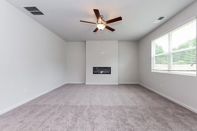 Building Photo - 299 Hamilton Pointe Dr