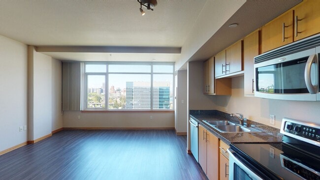 Interior Photo - Griffis South Waterfront