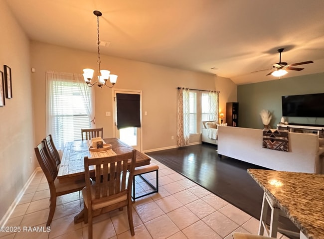 Building Photo - 209 Stanwell Ave