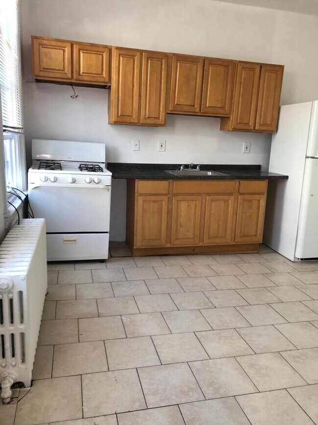 Photo - 1228 W Venango St Apartment