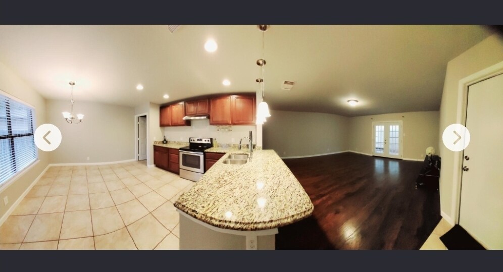 Foto principal - 7342 Corian Park Dr