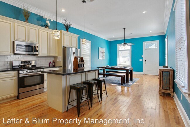 Foto del edificio - 2 br, 2 bath House - 2126 Franklin Ave.