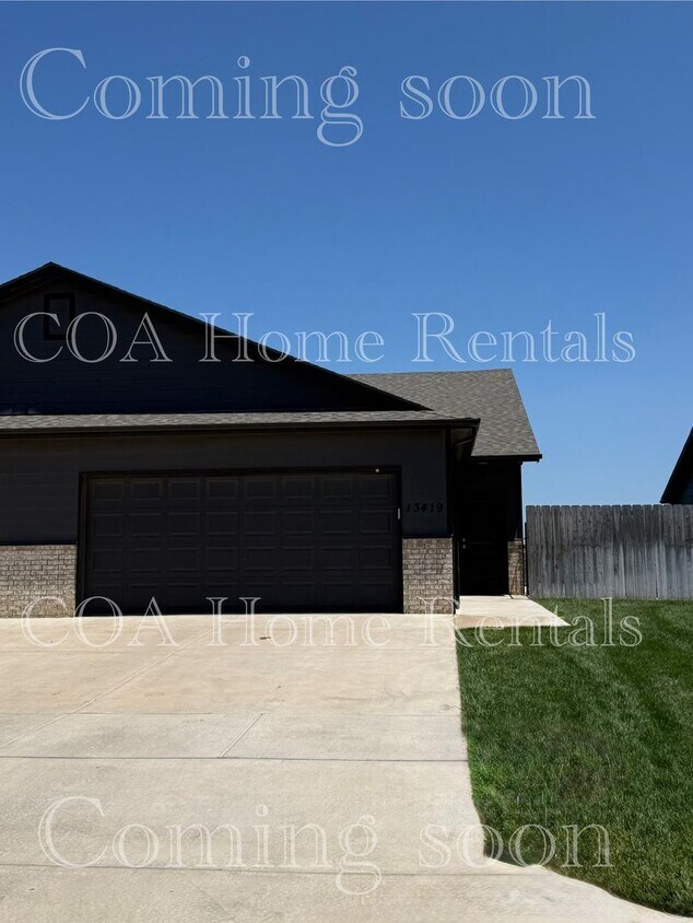 Foto del edificio - 13417 W Haskell Ct