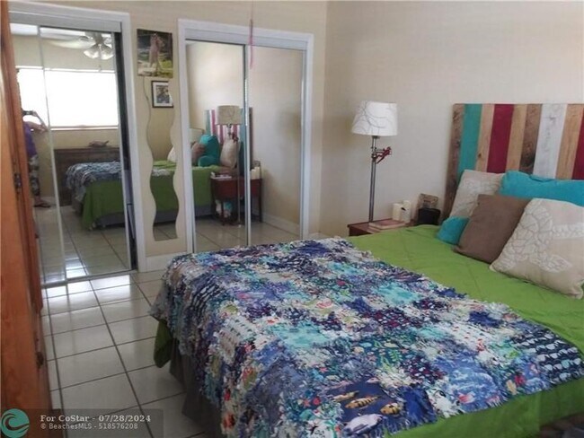 Foto del edificio - 520 SW 15th St