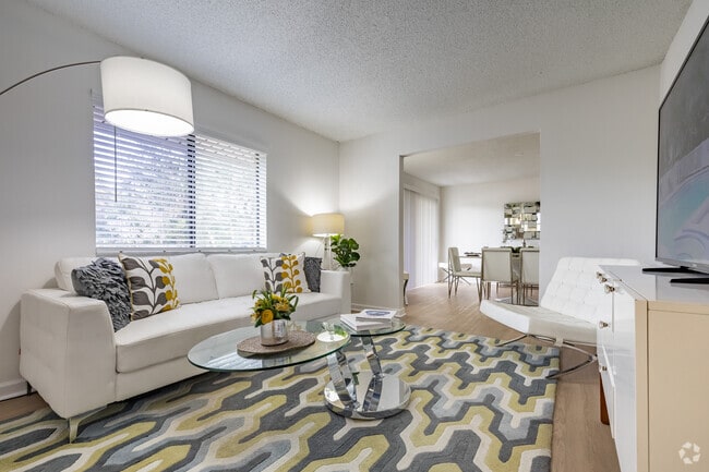 Waterview at Rocky Point Apartments